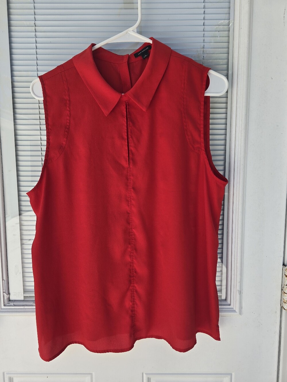 Ann Taylor Sleeveless Red Collared Women's Top Large